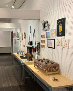 毎年行われるグループ展・対面クラスの子たちと合同